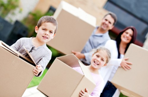 Flexible self storage service in Hackney for homes and businesses