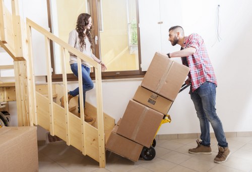 Transparent pricing model for self storage jobs in Hackney