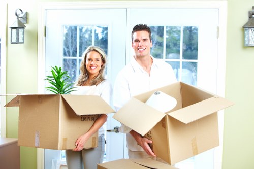Local Hackney short-term storage for home movers and renters