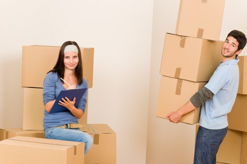 Free quote discussion for a Hackney storage and clearance job